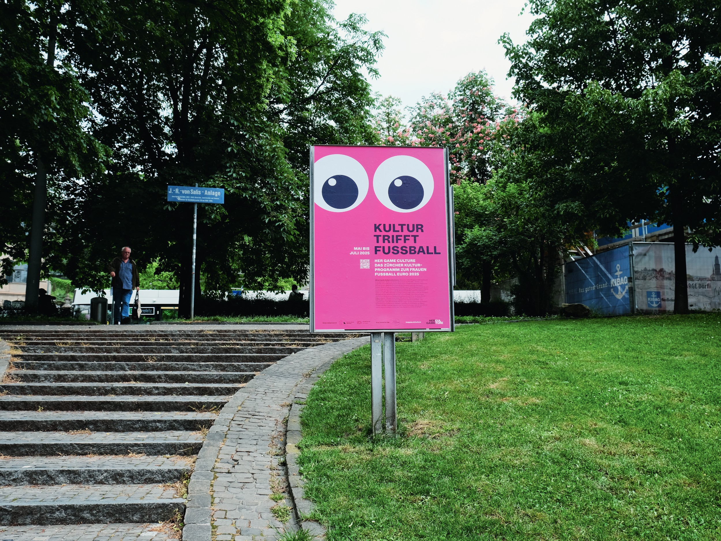 advert