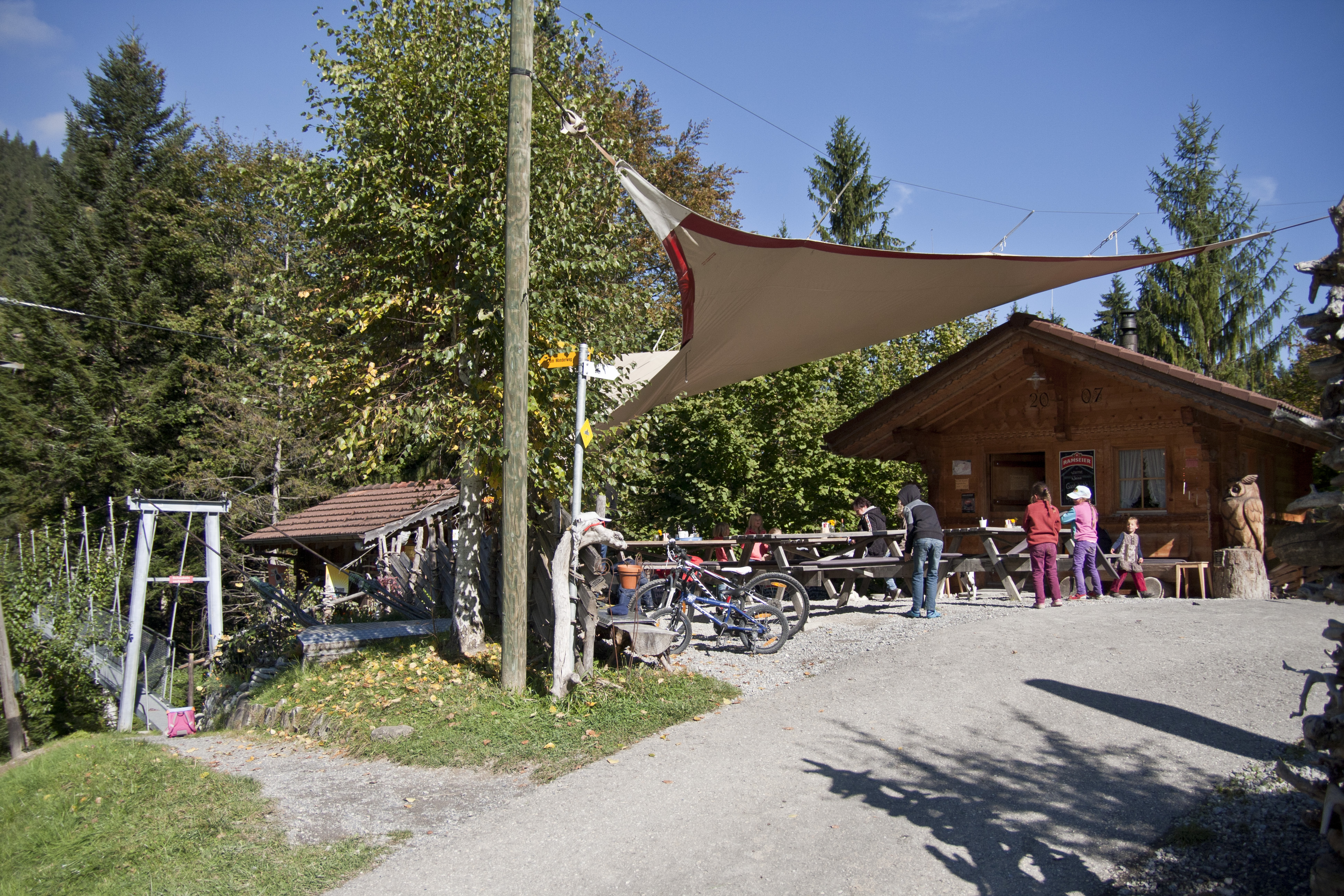 «Hängebrügg-Beizli»