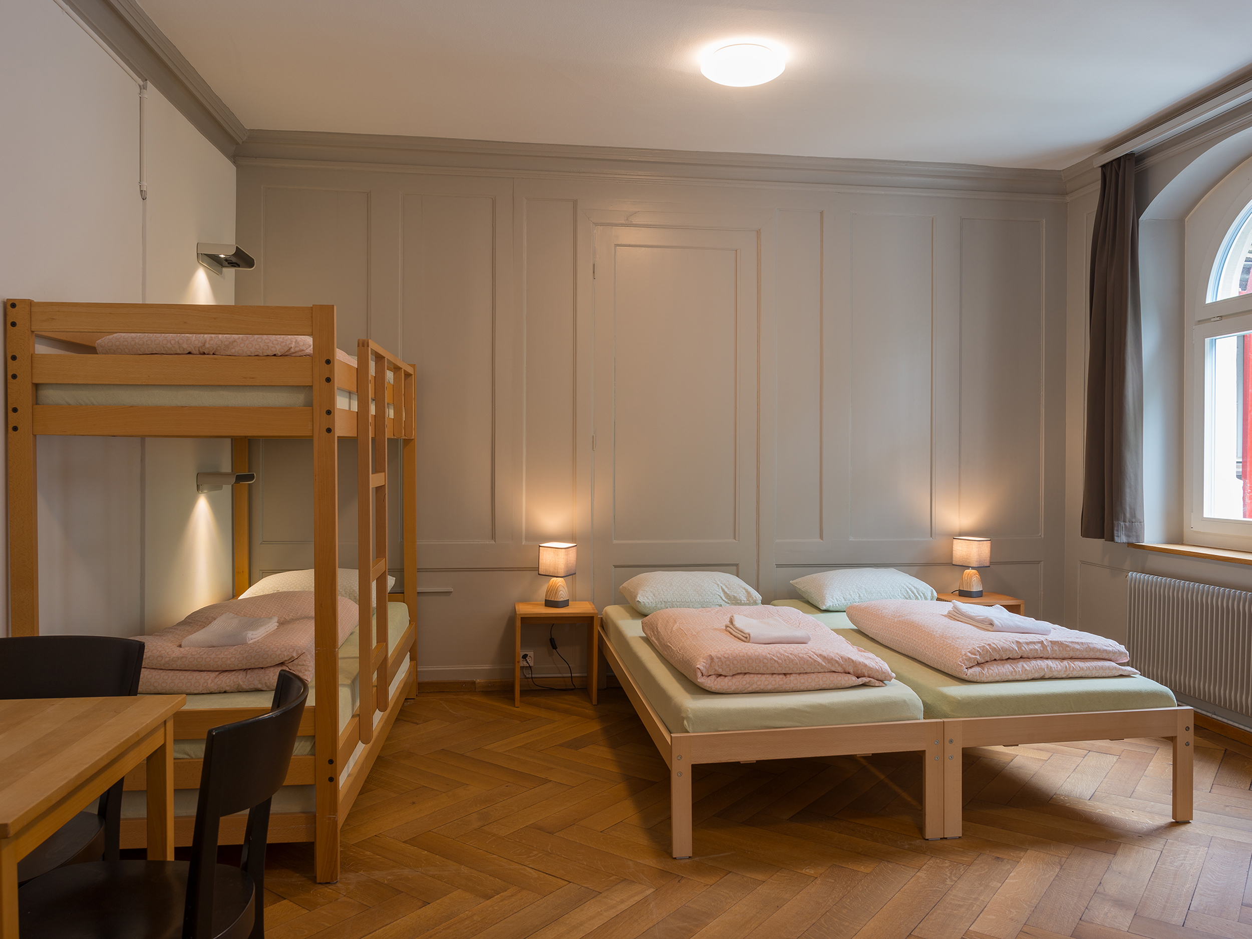 SHN Familienzimmer Kander 9830