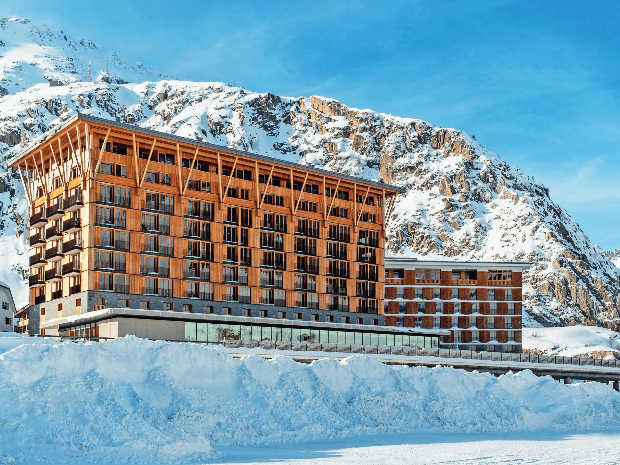 Goldener Schnitt 31 19-Radisson Blu - Fassade (1)